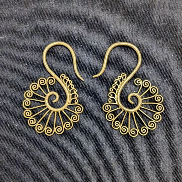Bronze Gauged Earrings NWOT - Picture 1 of 2